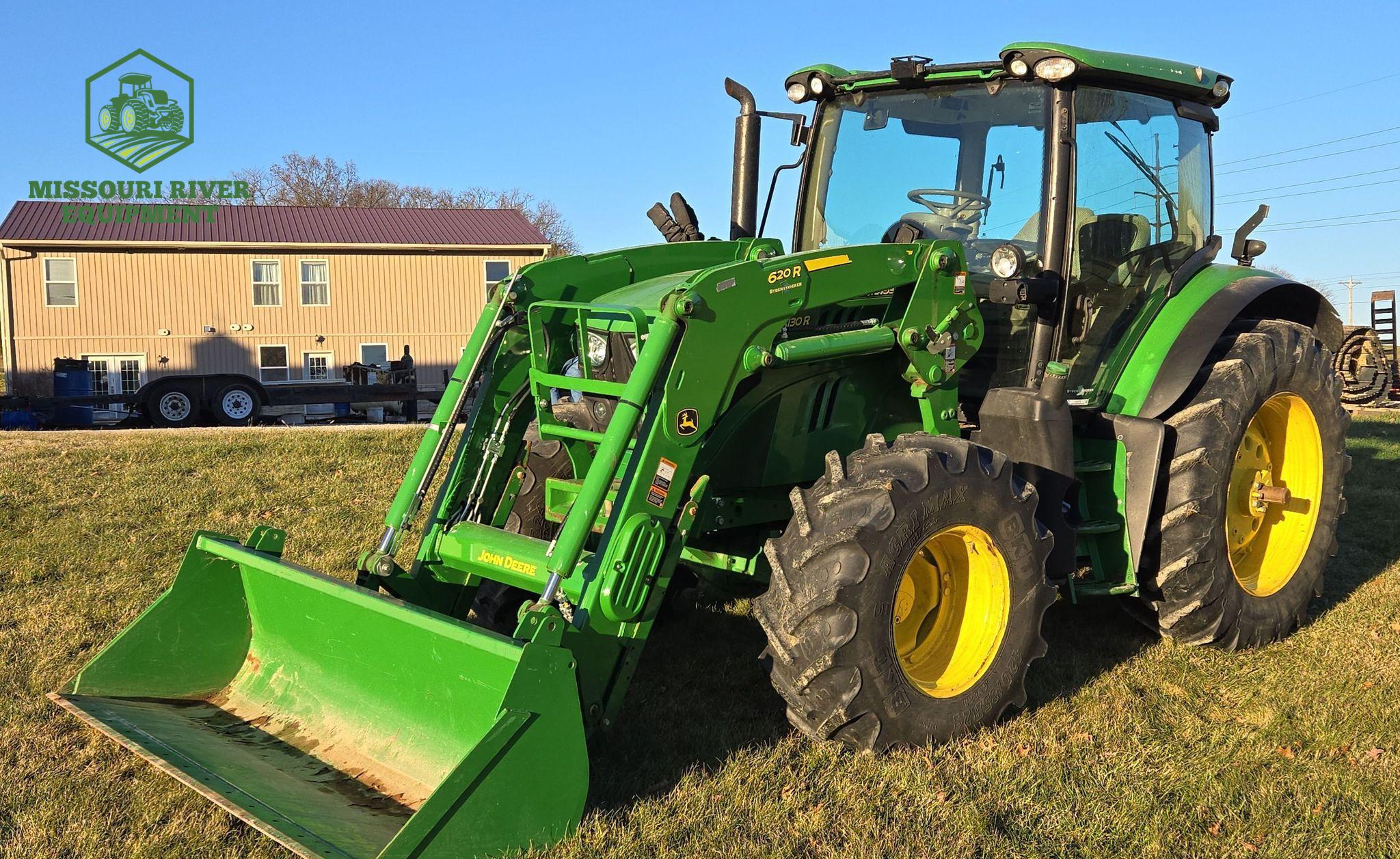 2017 John Deere 6130R MFWD